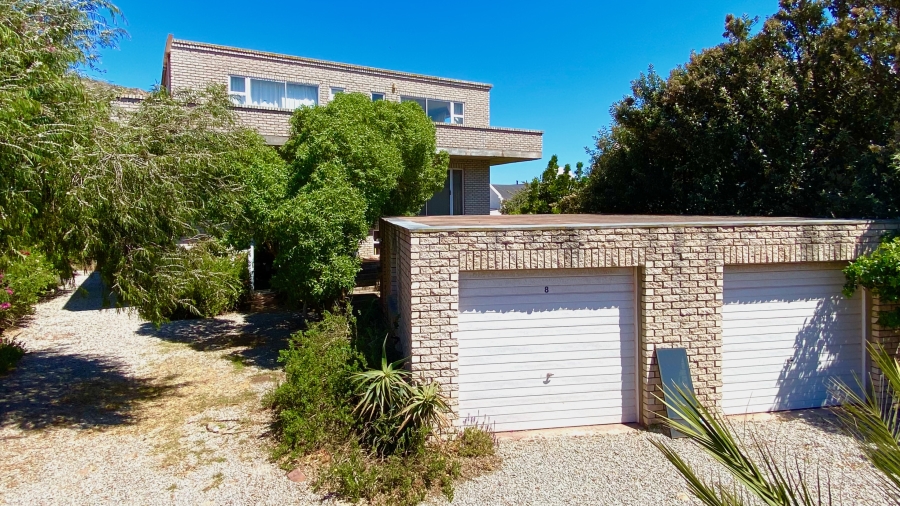 6 Bedroom Property for Sale in Elands Bay Western Cape